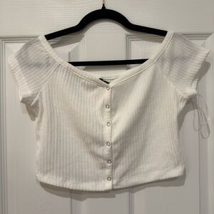 White Button-Up off-the-Shoulder Crop Top